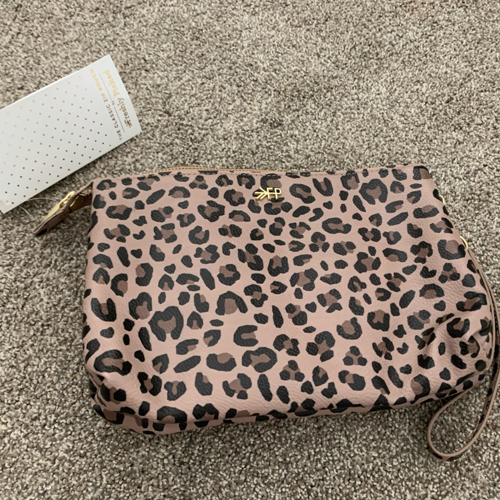 Brand New Classic Zipped Pouch Freshly Picked
